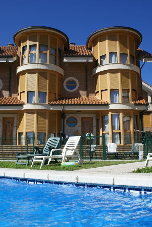 Apartamentos Quinto Sueno Noja Luaran gambar