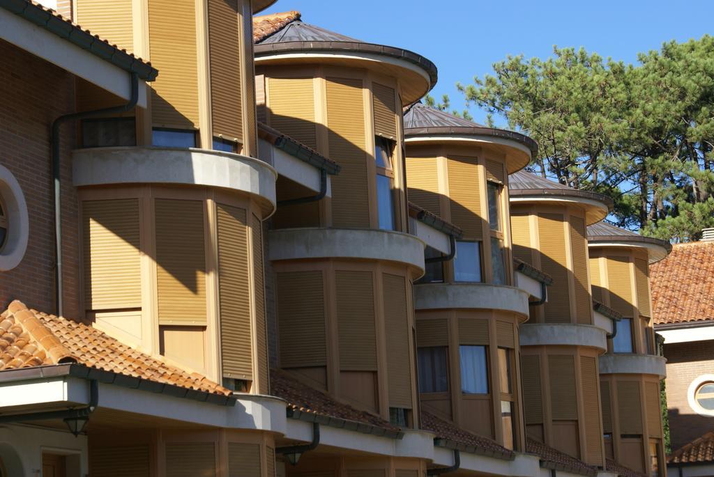 Apartamentos Quinto Sueno Noja Luaran gambar