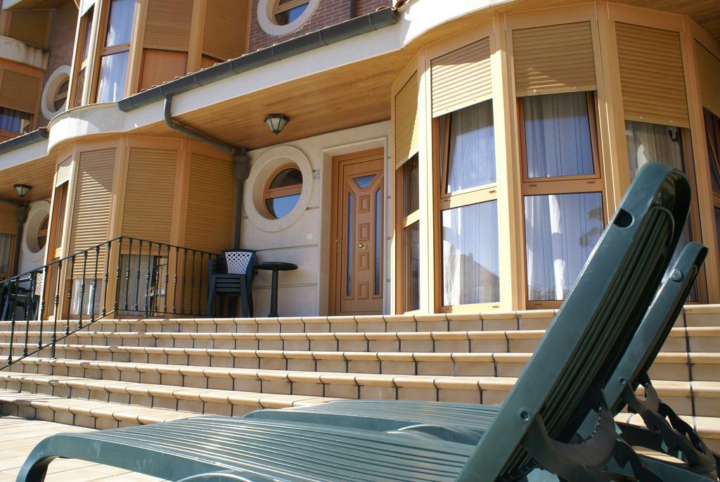 Apartamentos Quinto Sueno Noja Bilik gambar