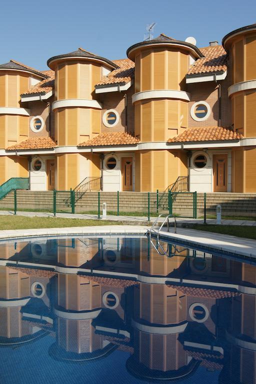 Apartamentos Quinto Sueno Noja Luaran gambar