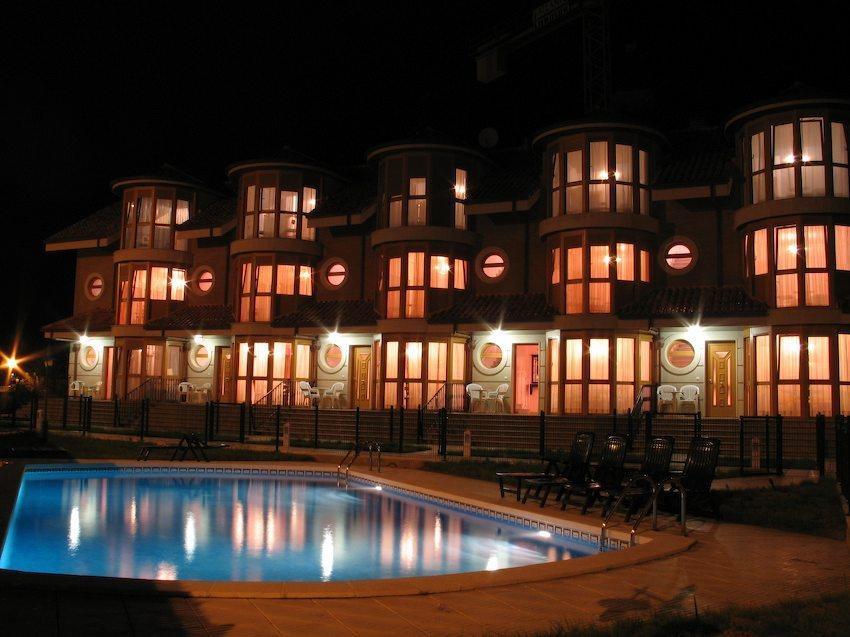 Apartamentos Quinto Sueno Noja Luaran gambar