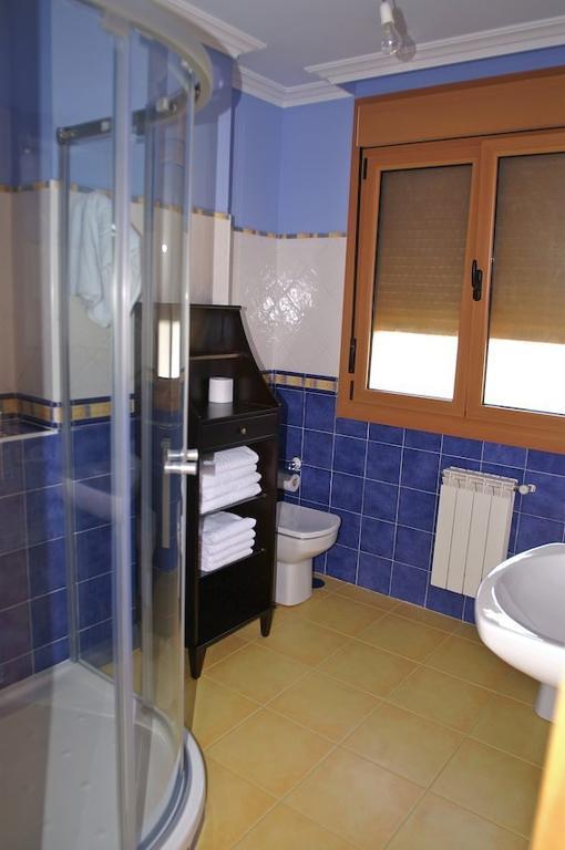 Apartamentos Quinto Sueno Noja Bilik gambar